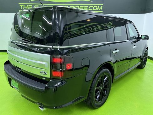 Used 2019 Ford Flex Limited AWD/4WD image 9