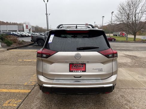 New 2026 Nissan Rogue Platinum w/ Platinum Premium Package image 5