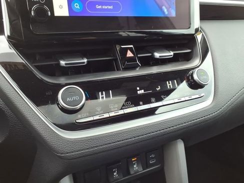 Used 2025 Toyota Corolla Cross AWD Hybrid w/ Convenience Package image 22