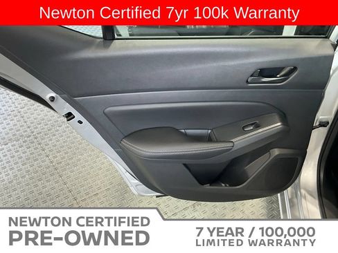 Used 2025 Nissan Altima 2.5 SV FWD image 34