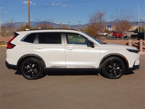 Certified 2024 Honda CR-V Sport Touring image 3