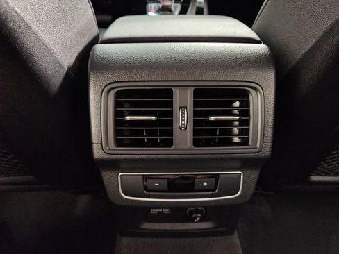 Used 2024 Audi Q5 2.0T Premium image 30