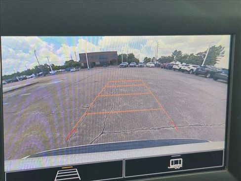 Used 2022 Chevrolet Tahoe LS RWD image 13