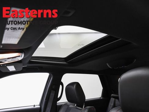 Used 2024 Dodge Durango GT RWD image 35