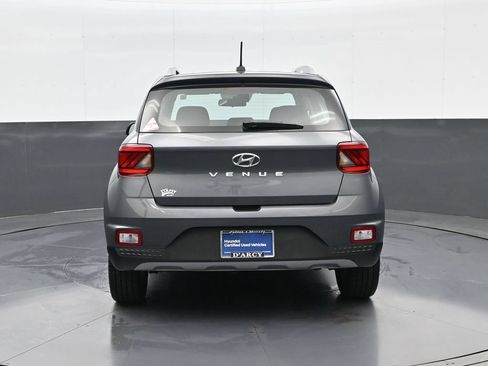Certified 2024 Hyundai Venue SEL FWD image 7