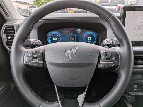 Certified 2025 Ford Bronco Sport Badlands AWD/4WD image 19