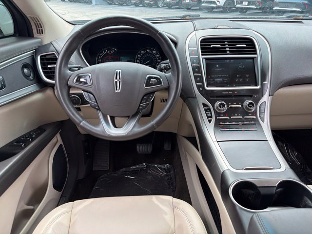 Used 2016 Lincoln MKX Select FWD image 16