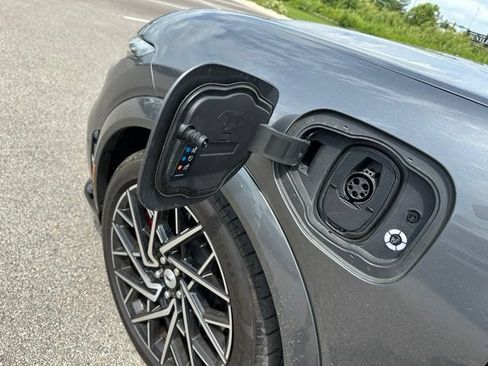 Used 2023 Ford Mustang Mach-E GT w/ GT Performance Edition AWD/4WD image 7