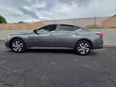 Used 2021 Nissan Altima 2.5 S