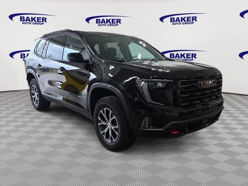 Used 2024 GMC Acadia AT4 w/ Luxury Package image 3
