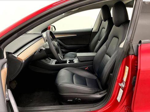 Used 2023 Tesla Model 3 Standard Range image 7