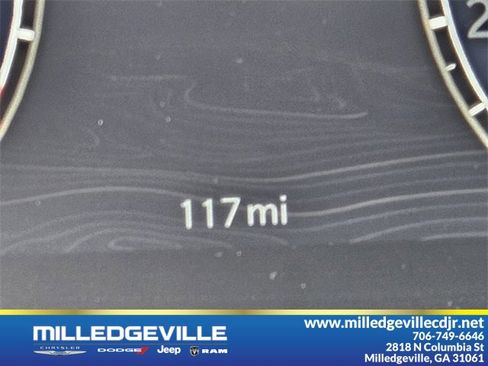 New 2025 Jeep Grand Cherokee Limited w/ Black Appearance Package image 29