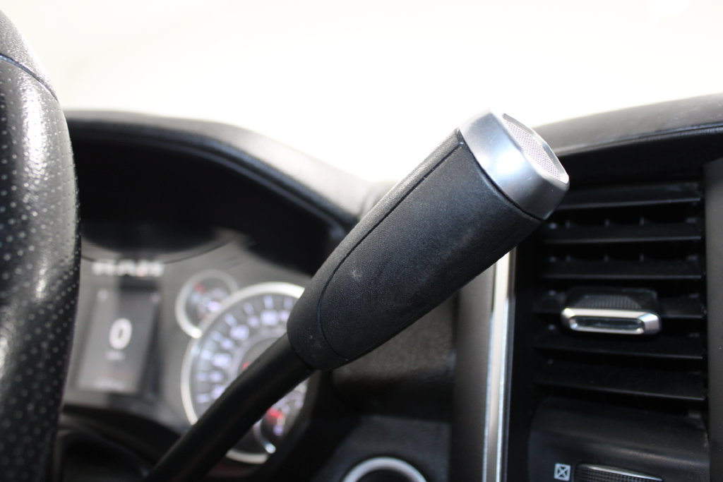 Used 2022 RAM 2500 Big Horn AWD/4WD image 37