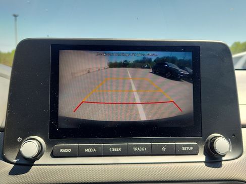 Certified 2023 Hyundai Kona SEL AWD/4WD image 21