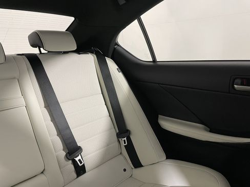Used 2023 Lexus IS 350 F Sport image 15