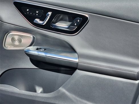 New 2026 Mercedes-Benz GLC 300 4MATIC image 17