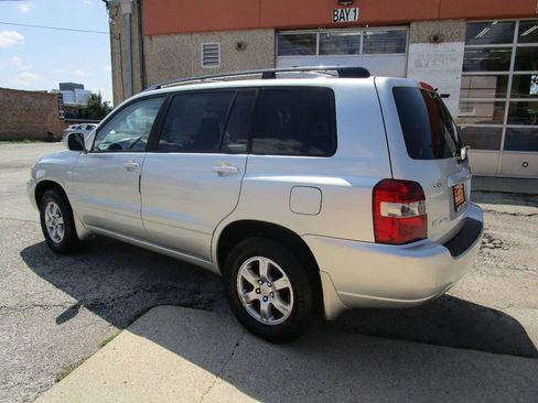 Used 2006 Toyota Highlander 4WD V6 w/ Appearance Pkg image 5