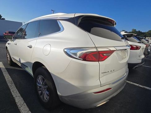 Used 2024 Buick Enclave Essence FWD image 14