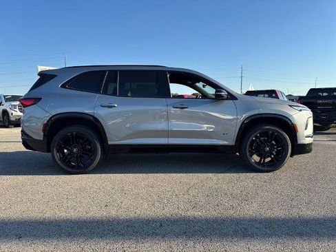 New 2026 Buick Enclave Sport Touring w/ Power Package image 7