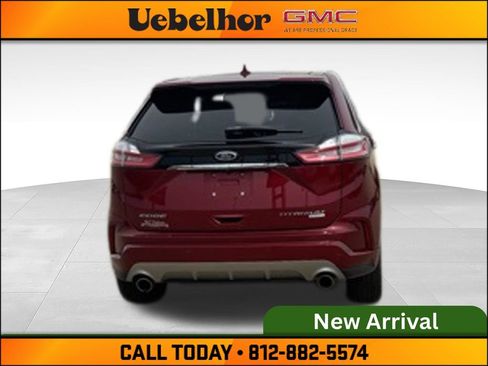 Used 2019 Ford Edge Titanium w/ Equipment Group 301A FWD image 7