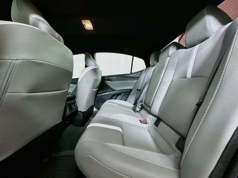 Used 2026 Toyota Camry SE w/ Convenience Package FWD image 27