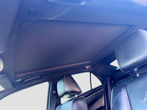 Used 2022 Chrysler 300 S image 22