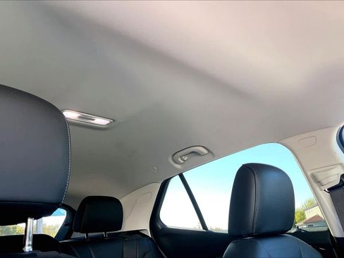 Certified 2025 Buick Envision Preferred image 13