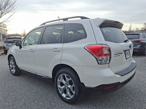 Used 2018 Subaru Forester 2.5i Touring image 4