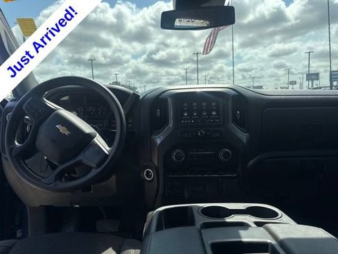 Used 2025 Chevrolet Silverado 2500 Custom w/ Custom Value Package AWD/4WD image 14