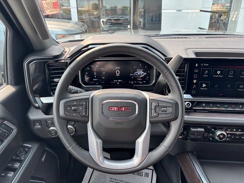 Used 2026 GMC Sierra 3500 SLT w/ SLT Premium Package AWD/4WD image 20