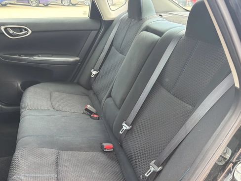 Used 2019 Nissan Sentra SR FWD image 40