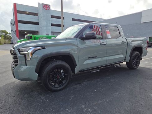New 2026 Toyota Tundra SR5 AWD/4WD image 3