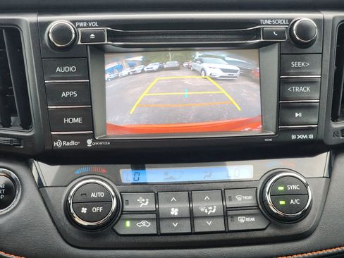 Used 2016 Toyota RAV4 SE AWD/4WD image 22