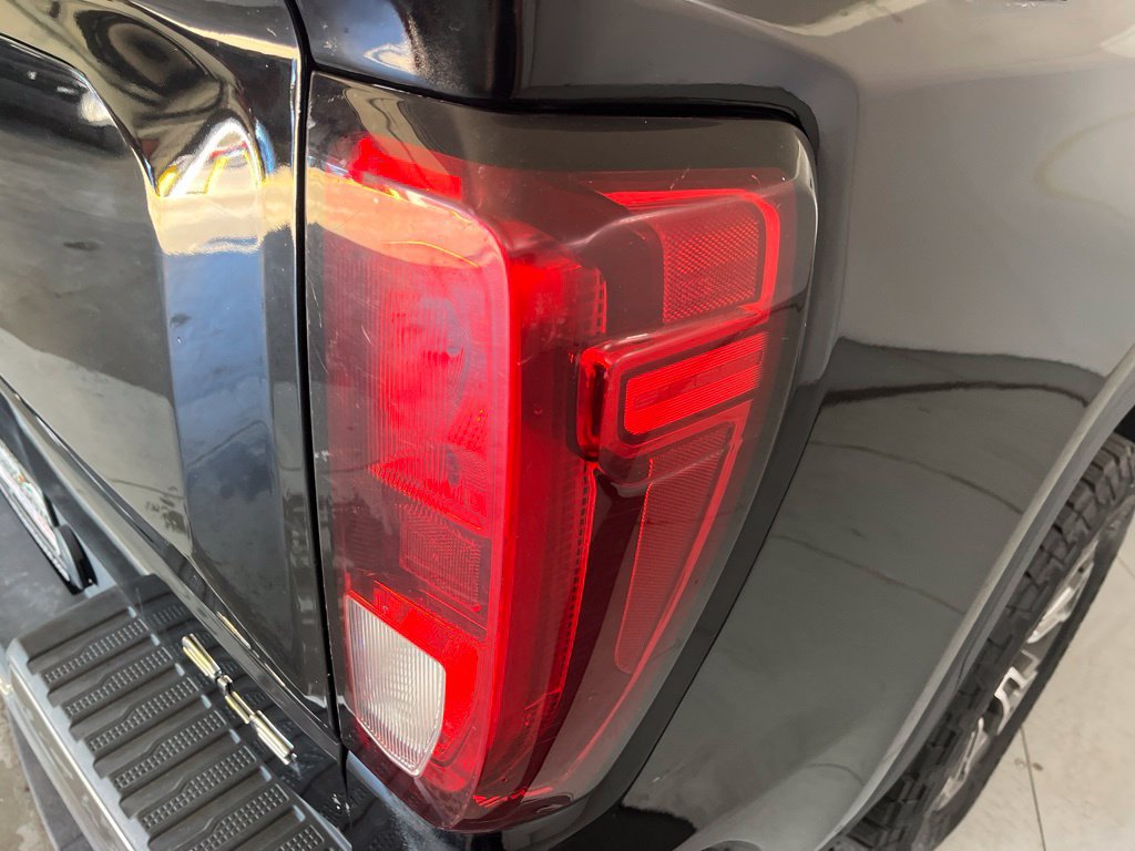 Used 2019 GMC Sierra 1500 SLE w/ X31 Off-Road Package AWD/4WD image 45
