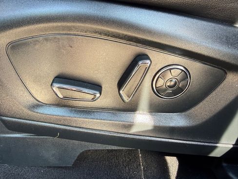 Used 2020 Ford Explorer ST w/ ST Street Pack AWD/4WD image 20