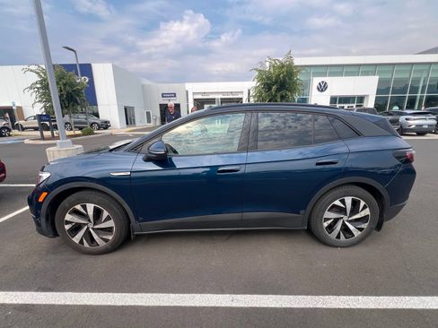 Used 2023 Volkswagen ID.4 Pro RWD image 3