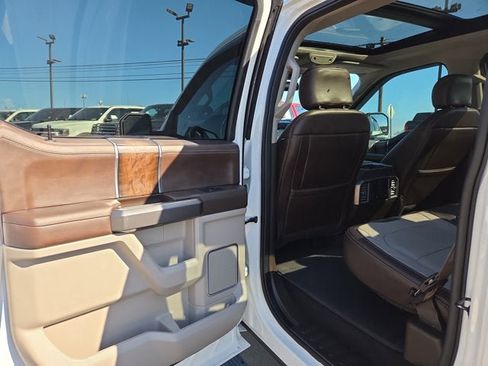 Used 2019 Ford F150 Limited image 11