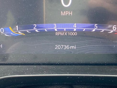 Used 2023 Jeep Grand Cherokee Altitude AWD/4WD image 19