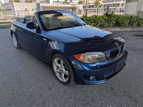 Used 2012 BMW 128i Convertible image 4