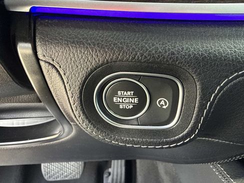 Used 2022 Mercedes-Benz GLE 350 4MATIC image 35