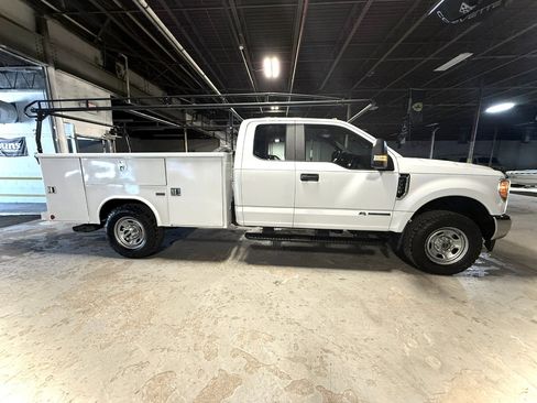 Used 2017 Ford F350 XL w/ Power Equipment Group image 7
