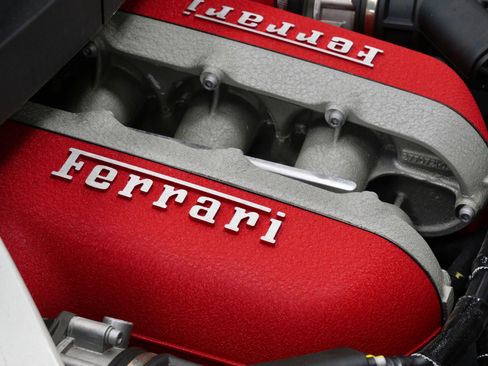 Used 2025 Ferrari Purosangue AWD/4WD image 45