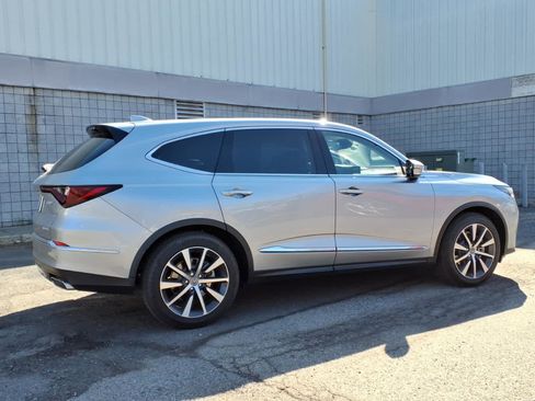 Certified 2026 Acura MDX SH-AWD w/ Technology Package image 6