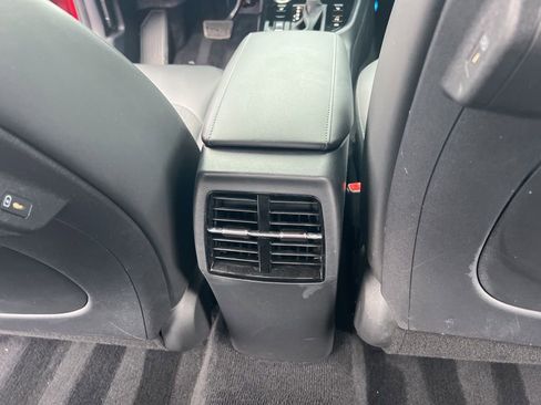 Certified 2023 Kia Niro EX image 19