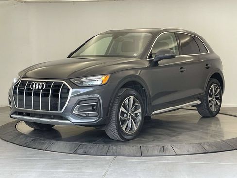 Used 2021 Audi Q5 2.0T Premium Plus w/ Premium Plus Package AWD/4WD image 1