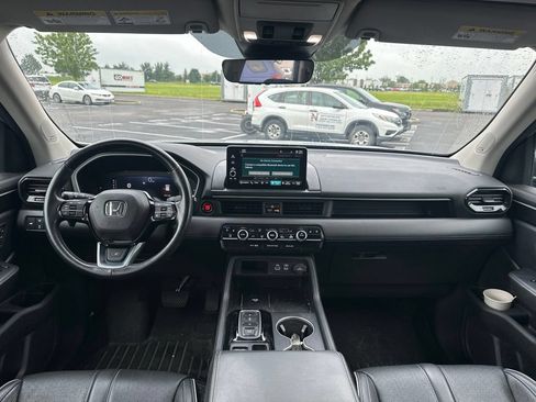 Used 2023 Honda Pilot Elite image 21