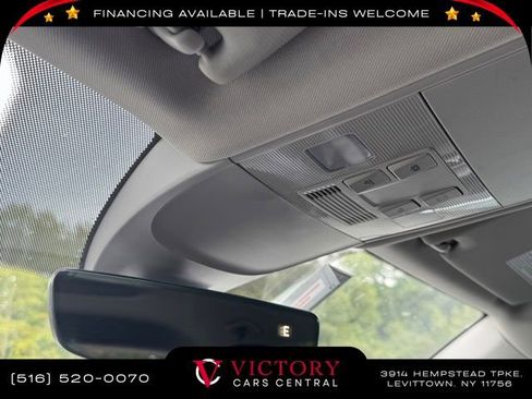 Used 2023 Volkswagen Taos SE image 29