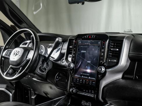 Used 2021 RAM 3500 Laramie w/ Night Edition image 22