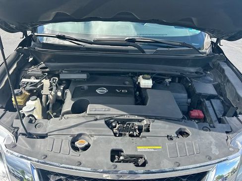 Used 2015 Nissan Pathfinder SL w/ SL Tech Package FWD image 38