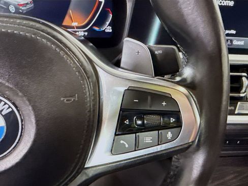 Used 2021 BMW M440i Convertible w/ Premium Package image 27